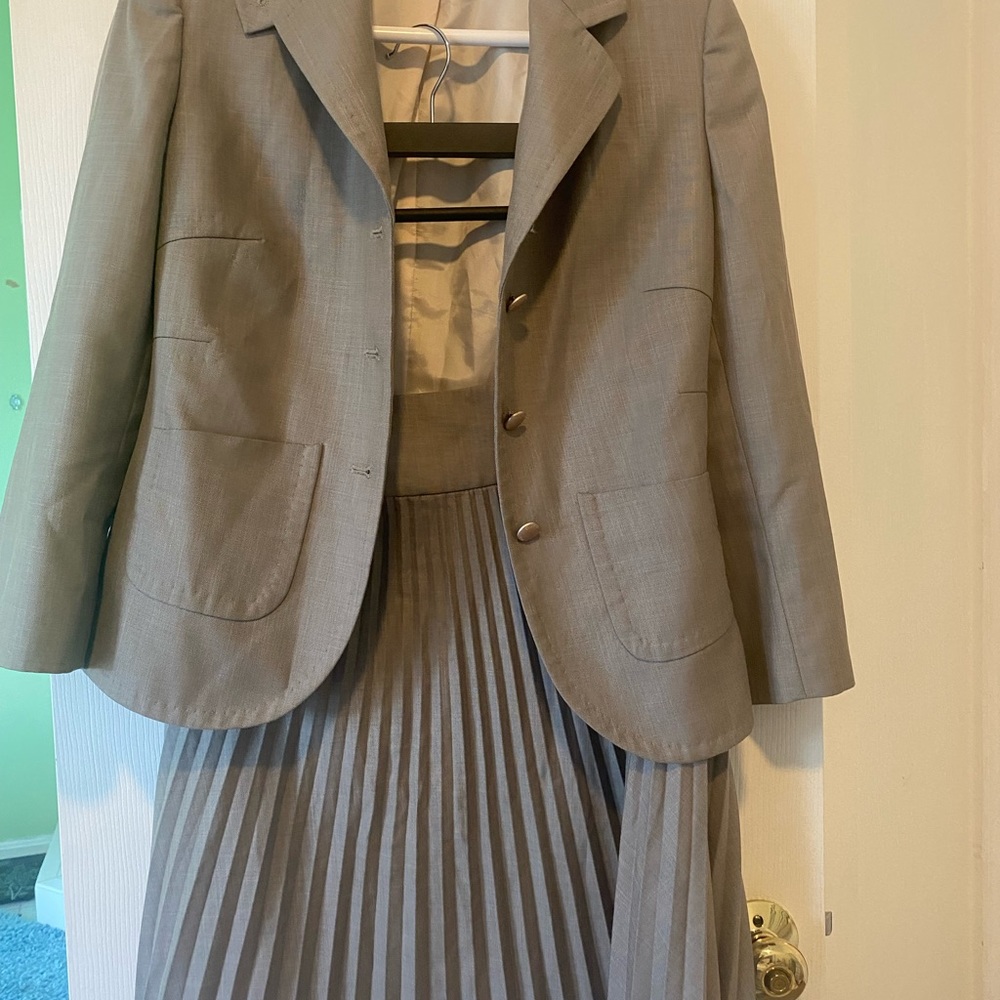 Gray size 4 Calvin Klein  Blazer with skirt